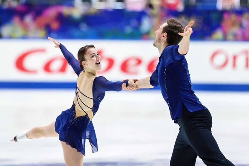 来日フィギュア選手、テンション上がる大阪の大人気スポットを満喫　NHK杯には「ありがとう」感謝