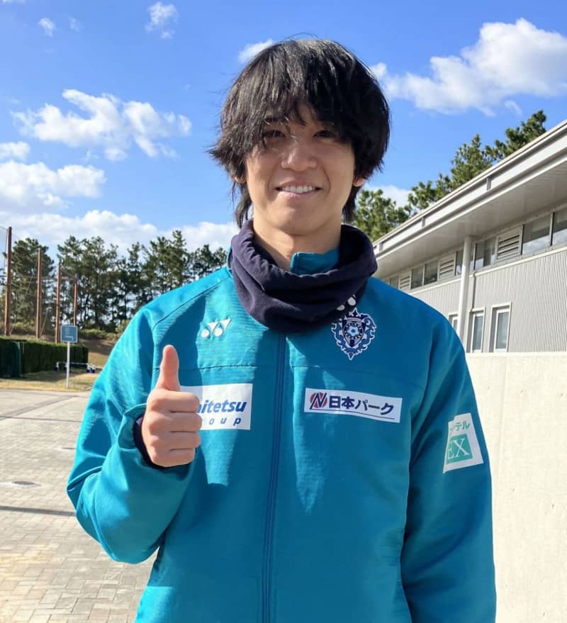 「順調です」J1福岡・佐藤凌我がランニング再開　9月の試合中に左膝を全治8カ月の負傷　古巣のJ…