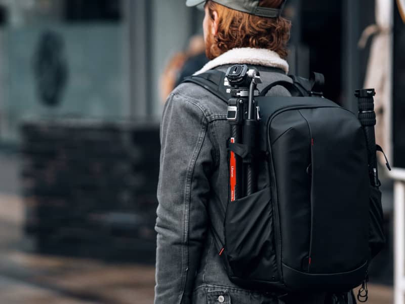 Ulanzi, a camera backpack with excellent waterproof and protective performance... Available in 22 models, 35L/2L