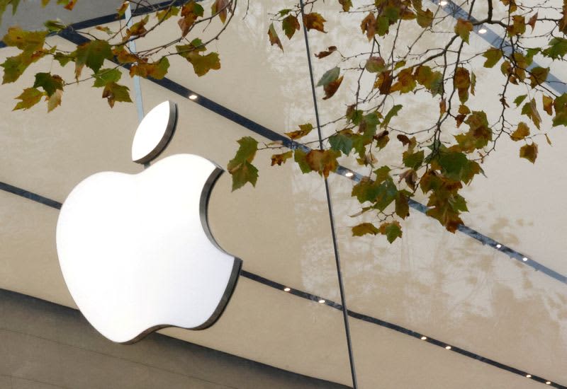 Apple emphasizes the importance of encryption as data breaches increase in the US