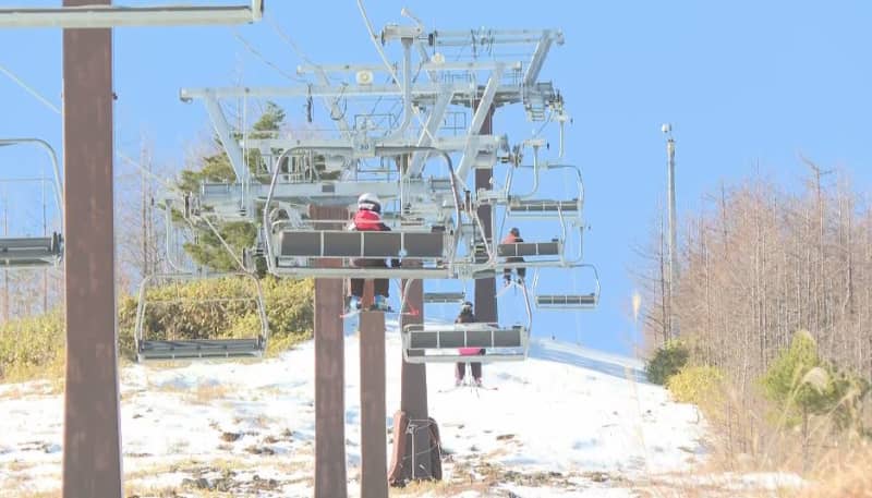 ``Two-day weekend system'' and ``God of Romance'' are changing ski resorts Entry from other industries Narrowing down costs and attracting more customers