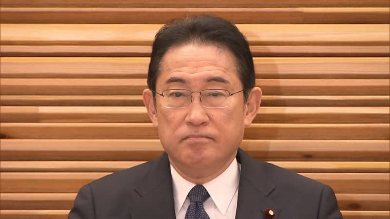 国家公務員に冬のボーナス 平均67万円　岸田首相は自主返納で392万円