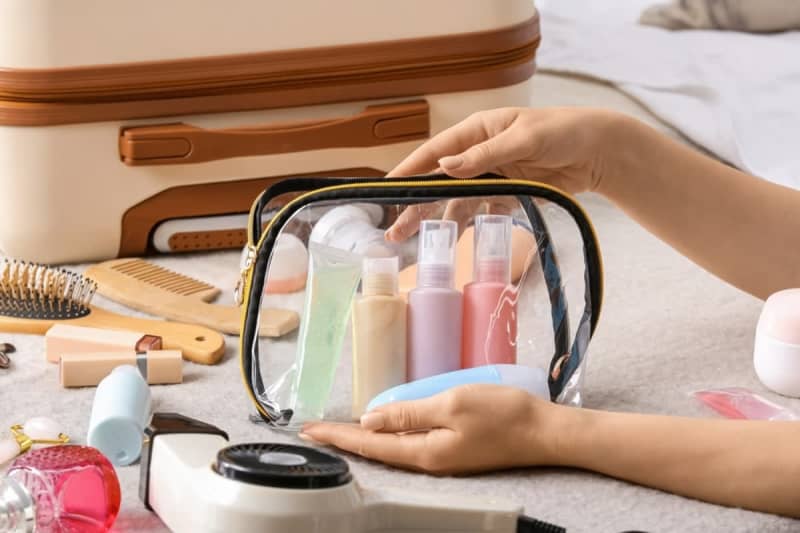 What kind of skin care products do you bring with you when you travel? Are “single-use types” expensive after all?