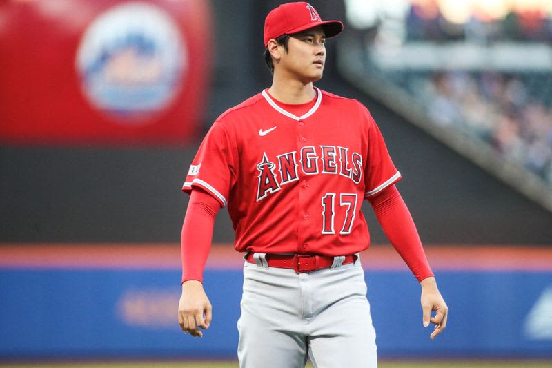 MLB = Otani agrees to contract with Dodgers, highest contract in major league history