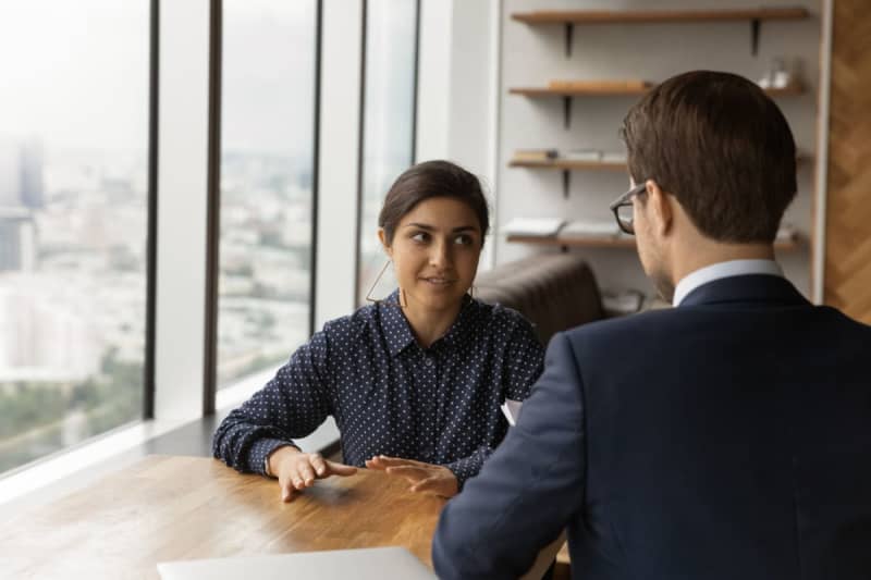 When changing jobs, I was asked if I could be a "contract employee" even though I was supposed to be a "full-time employee."If you can work even if your annual income is a little lower...