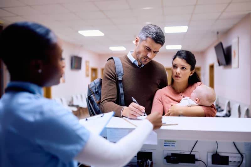 I forgot my health insurance card!When your child suddenly becomes unwell and receives medical treatment at your own expense outside the prefecture.