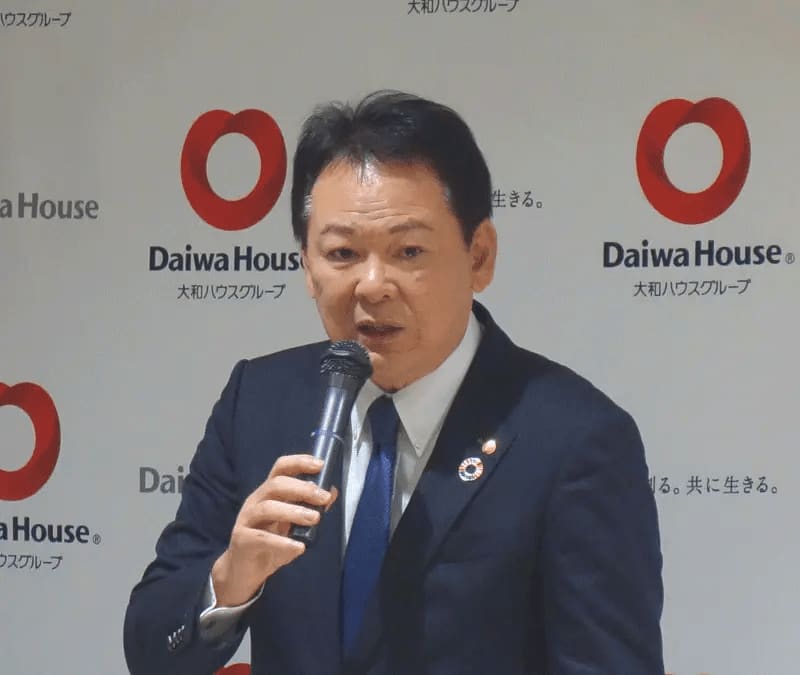 Daiwa House Industry sells 27 wooden houses in 7000