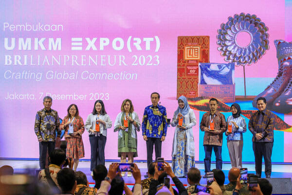 At the opening of UMKM EXPO (RT) BRILIANPRENEUR 2023, Joko Widodo…