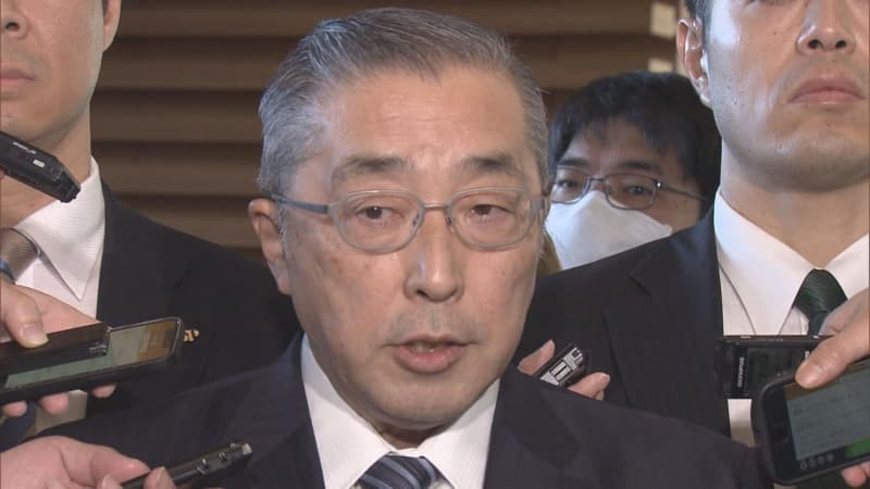 Abe s Parliamentary Secretary Says What Does It Mean For A Poor abe-s-parliamentary-secretary-says-what-does-it-mean-for-a-poor