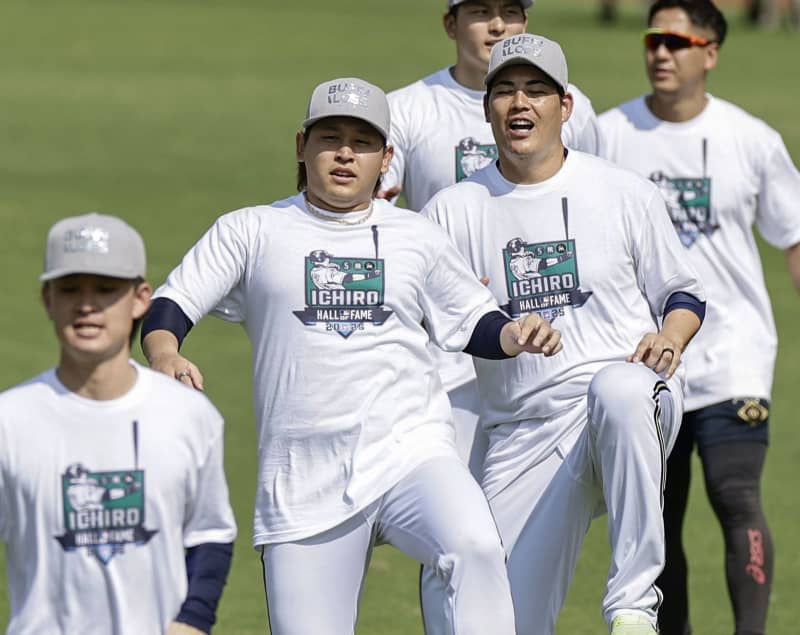 オリックス・バファローズ - 野球殿堂入り  イチロー等身大 パネル  オリックス時代    半額以下激安 1045980203.jpg?1603181161