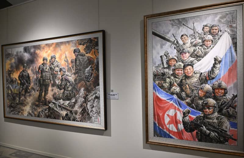 ロ朝の結束描いた絵、モスクワに 北朝鮮の芸術家作品、海外初展示 | NEWSjp