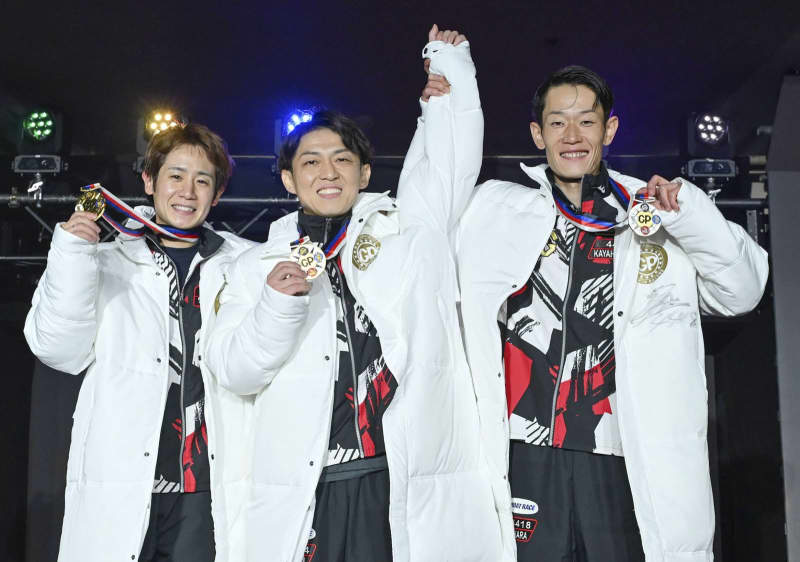 ボートレース　サイン入りプロペラ　桐生順平 桐生順平、井口佳典選手 サイン入りプロペラ 競艇 ボートレース - メルカリ