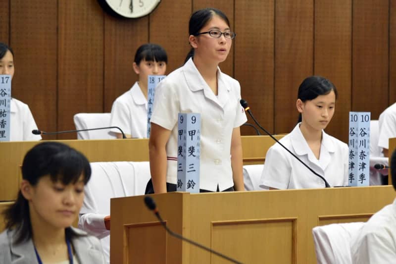 若者の地域振興案実現 高校生議会で提案 お見合い番組誘致成功 長崎県五島市 長崎新聞