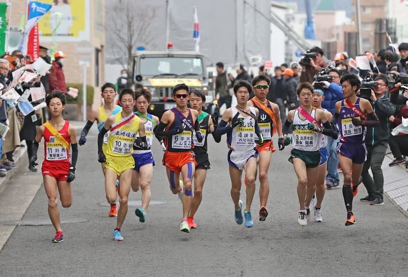 長崎県下一周駅伝 第１日は西彼 西海首位 長崎新聞