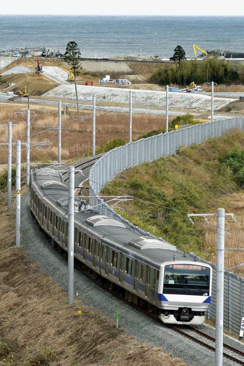 常磐線9年ぶり再開へ試運転開始 最後の不通区間 富岡 浪江 共同通信