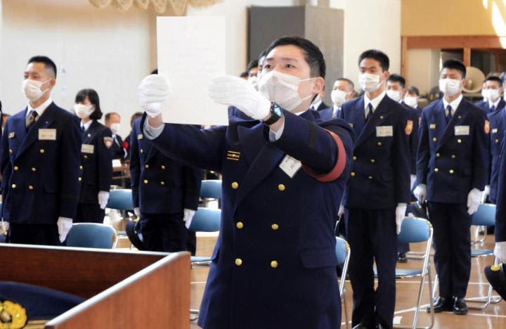 県消防学校入校式 女性は過去最多10人 69人が新たな一歩 Photopress