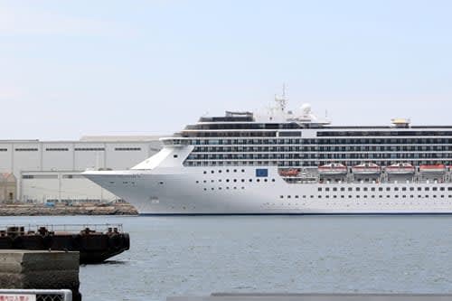 新たに14人に陽性反応 長崎停泊のクルーズ船 長崎新聞 04 23 10 43 公開 新たに14人に陽性反応 長崎停泊のクルーズ船 長崎新聞 04 23 10 43 公開