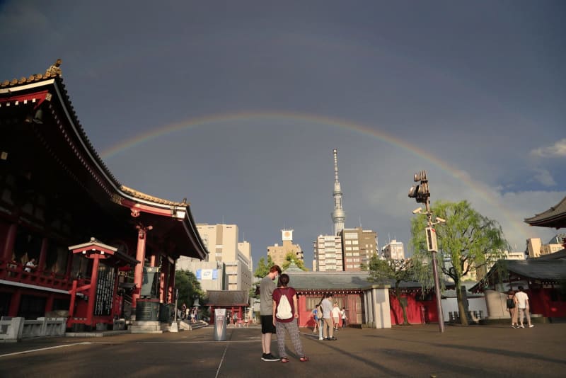 東京スカイツリーに落雷 続く猛暑 関東で局地的に雨 共同通信