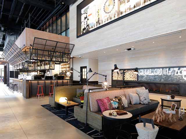 Is The Front Bar A Playful Hotel That Is Popular In The World Moxy Osaka Shin Umeda Opens Portalfield News