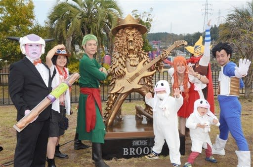 音楽家ブルック 御船町にエール ワンピース銅像 ふれあい広場に登場 熊本日日新聞