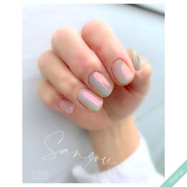 Winter Aurora Nail Color With Fantastic Aurora Colors Fashionable Winter Design Portalfield News