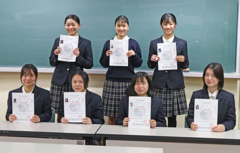 最多7人 対馬高生が快挙 韓国語能力試験最上級に合格 長崎新聞 21 01 23 13 40 公開