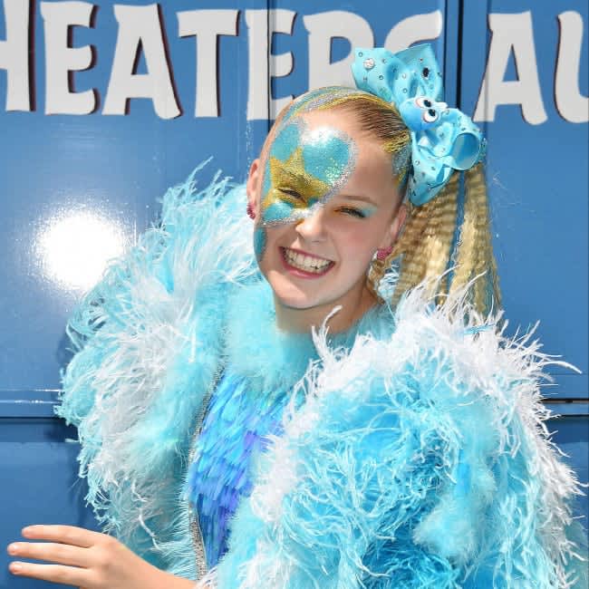 JoJo Siwa Says Changing Her Hair Was Harder Than Coming Out to Her Mom