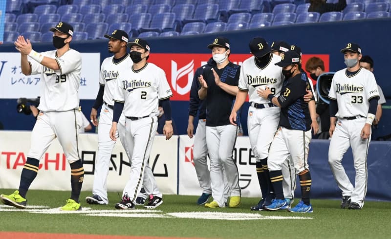 交流戦vのオリックス中嶋監督 意外と探らずに自分たちの野球をやらせてもらいました Portalfield News