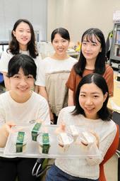 蜂蜜と豆乳で新スイーツ とろっとしていて硬めのヨーグルトって感じ 武庫川女子大など開発 Portalfield News 蜂蜜と豆乳で新スイーツ とろっとしていて硬めのヨーグルトって感じ 武庫川女子大など開発 Portalfield News