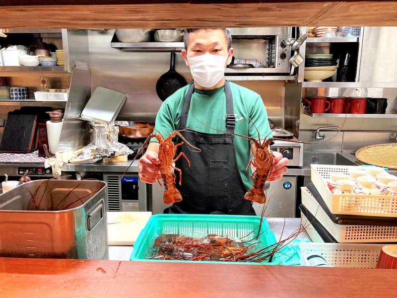 需要落ち込む高級食材 ランチで堪能 藤沢のそば店が 伊勢海老天せいろ Portalfield News