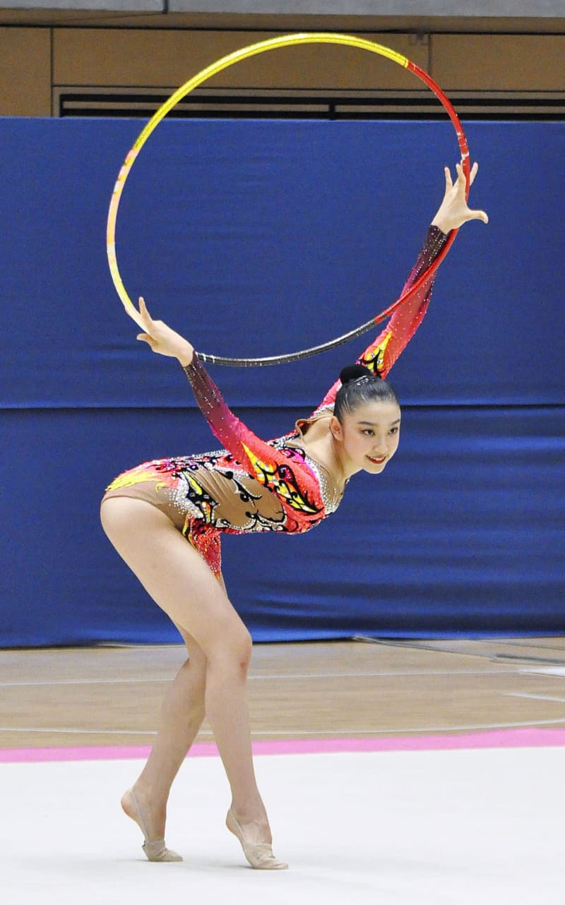 山田愛乃が女子個人前半首位 全日本新体操第2日 共同通信