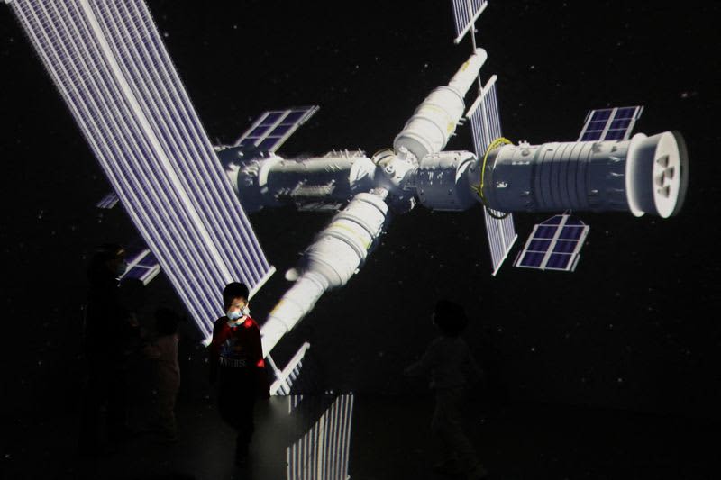 Chinese citizens slam Musk online after space station near-misses 4 origin 1