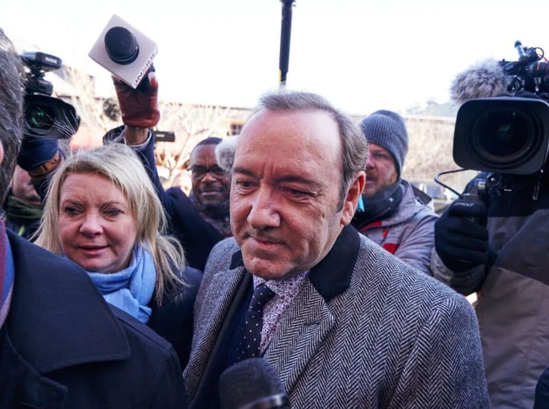 Kevin Spacey To Face Off With Accuser Anthony Rapp, Trial Date Set 9 origin 1