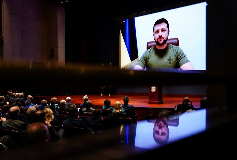 Ukraine President Zelenskiy asks U.S. Congress to help 'protect our skies' 11 origin 1
