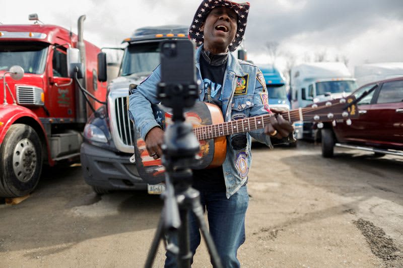 Trucker convoy leaves DC area, but a 'movement' rolls on 15 origin 1