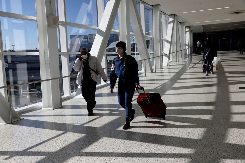 U.S. extends transit mask mandate through May 3 amid COVID uptick 2 origin 1