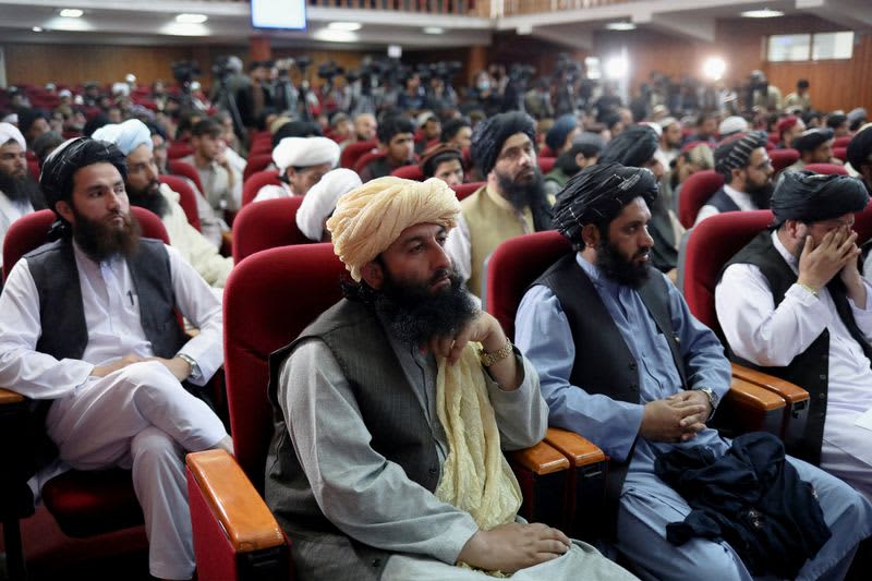Taliban order Afghan women to cover faces again 8 origin 1