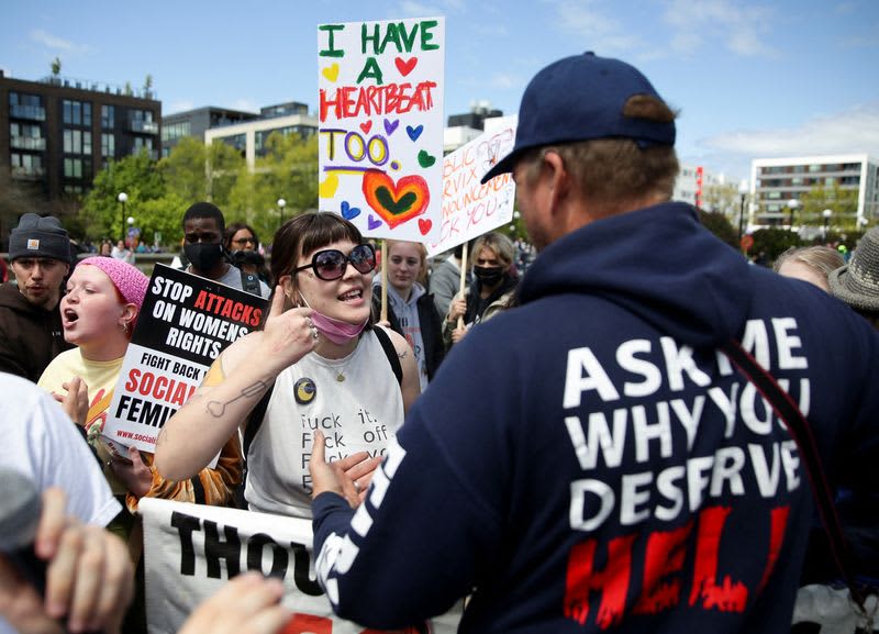 Thousands in U.S. march under 'Ban Off Our Bodies' banner for abortion rights 25 origin 1