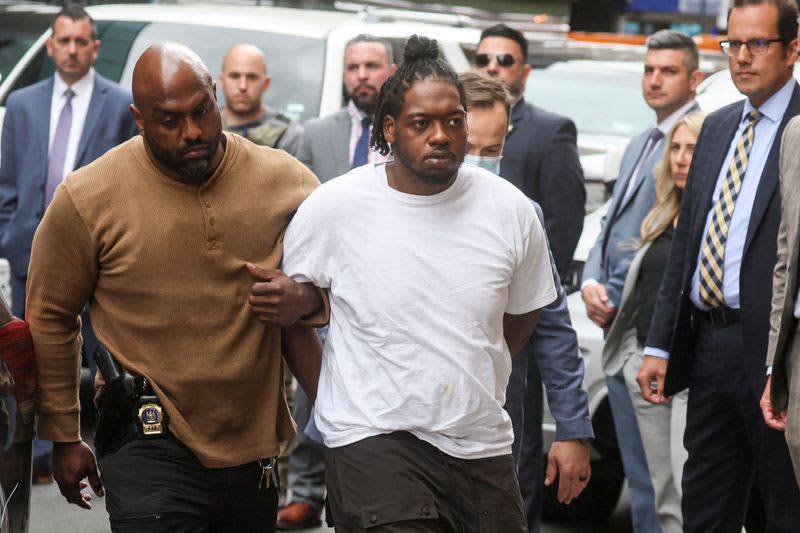 New York subway shooting suspect charged with second-degree murder 2 origin 1