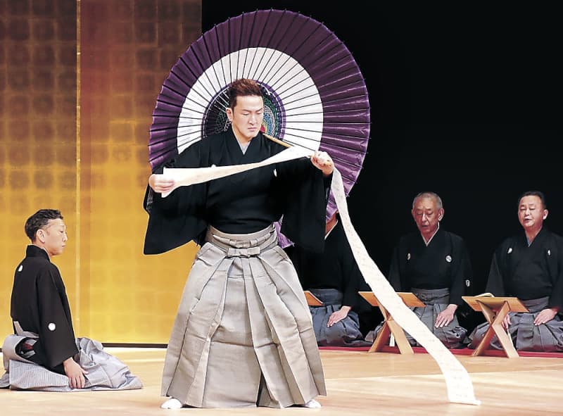 獅童さん氷見沸かす　舞踊とトークで魅了　芸術文化館で公演　「ぜひ歌舞伎も」