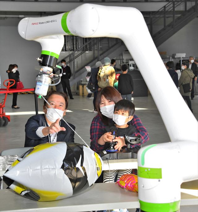 先端ロボットとドローンの祭典・ロボテス縁日が開幕　30日まで福島県南相馬市　16の企業や団体、…