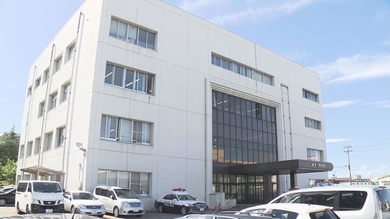 74歳の男　車で男子高校生の自転車と接触事故起こすも立ち去り逮捕【新潟】