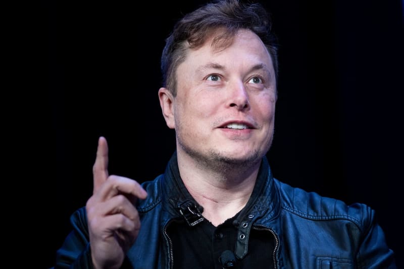 Elon Musk says Twitter staff must be ‘hardcore’…