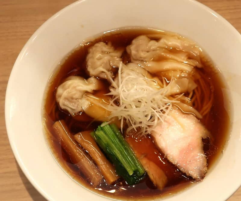 【新宿駅】本当に美味しいラーメン店 18,000杯食したラーメン官僚が「美味過ぎる！」大絶賛した５選