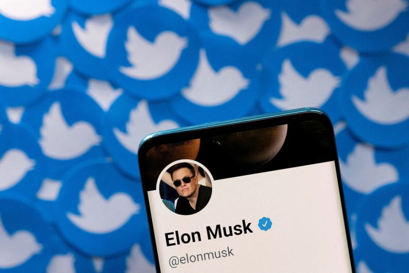 Musk says Twitter to hold off relaunching blue …