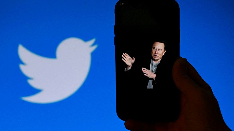 Twitter to introduce gold, grey and blue ticks …