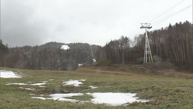 初すべりはいつ？スキー場オープン延期つづく　10月下旬並みの暖かさで雨…　札幌