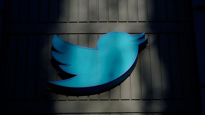 Concern as Twitter stops enforcing COVID misinf…