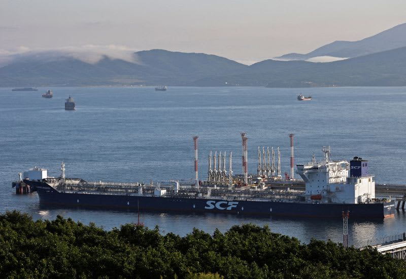 The G7 coalition agreed on a maximum price of $60 a barrel for Russian oil 31 origin 1