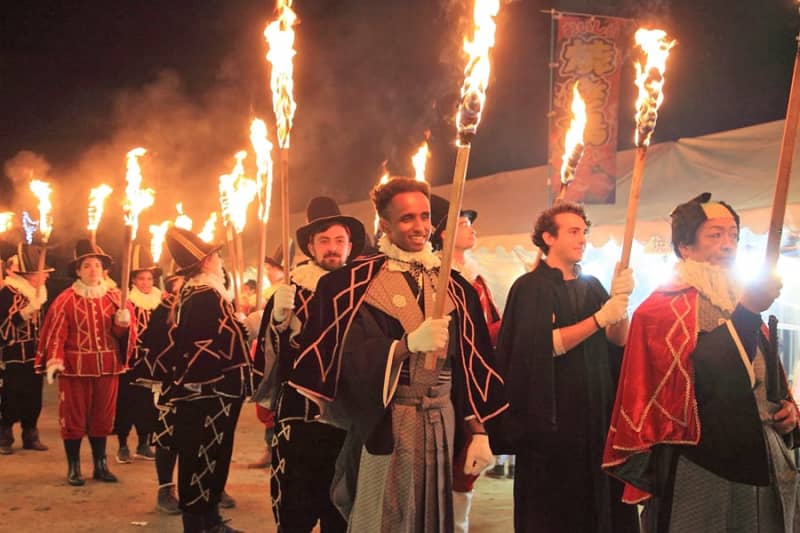 430年前のクリスマス再現 市民ら「南蛮行列」 南島原で3年ぶり開催 長崎新聞 2022/12/06 [1000] 公開